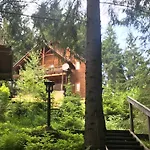 сім вітрів 度假居 *