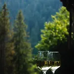 сім вітрів 度假居