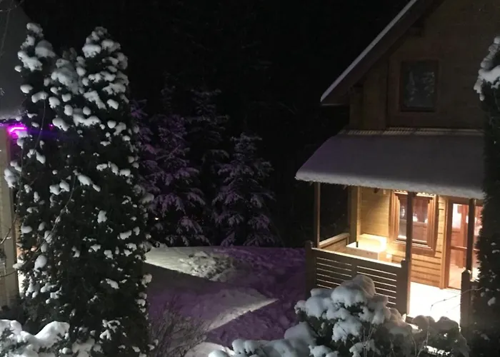 сім вітрів 펜션 볼로샨카